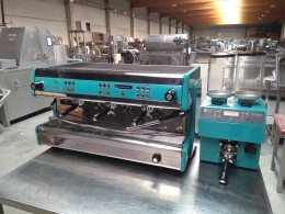 Dalla corte espresso machine with coffee grinder